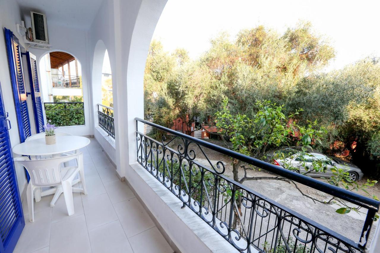Athina Apartments Kato Korakiana Eksteriør bilde
