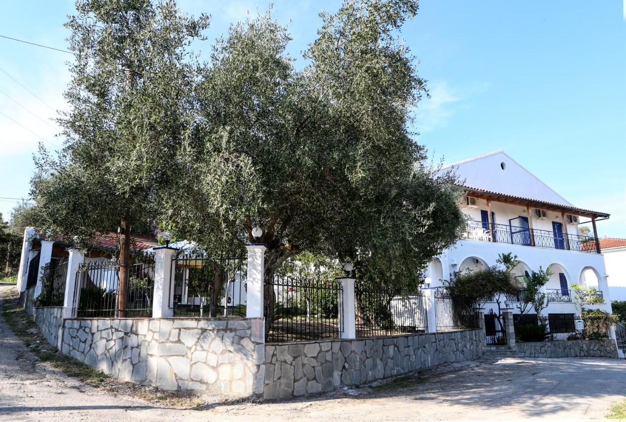 Athina Apartments Kato Korakiana Eksteriør bilde